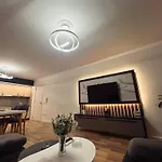 Apartamento Art's Tirana