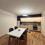 Apartamento Art's Tirana