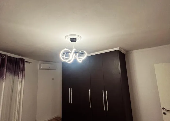 Art's Apartament *