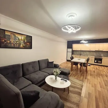 Art's Apartment *