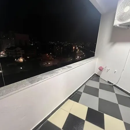 Art's Apartamento Tirana